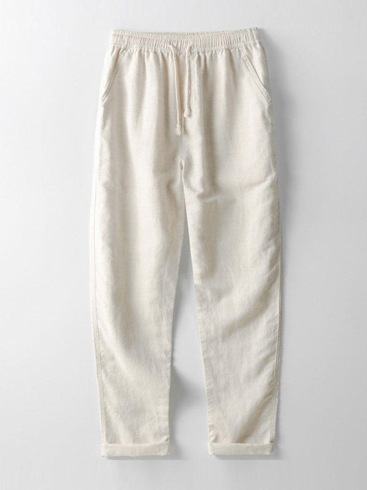 Ensemble homme élégant, chemise col mao et pantalon regular fit, idéal pour le smart casual.