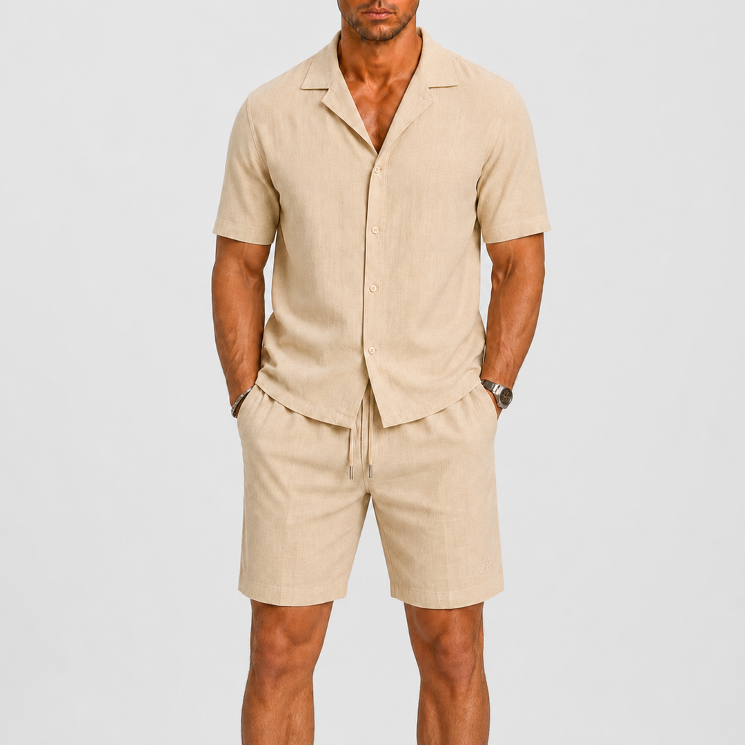 Short homme confortable, assorti à la chemise col cubain, idéal pour la plage ou les vacances d'été.