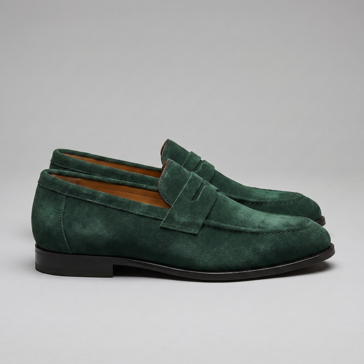 Mocassins homme marron clair, penny loafers élégants et décontractés pour un confort quotidien.