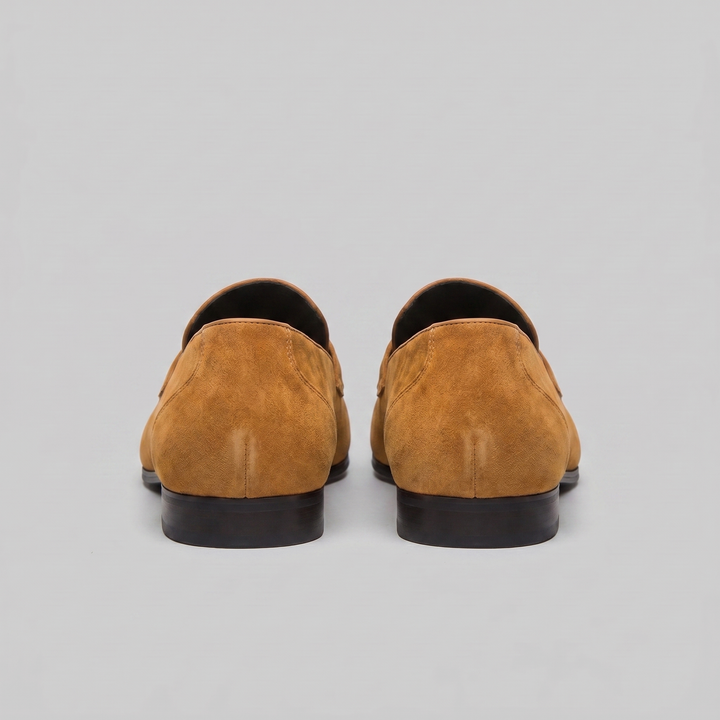 Penny loafers homme confortables, parfaits pour un style classique et une élégance décontractée.