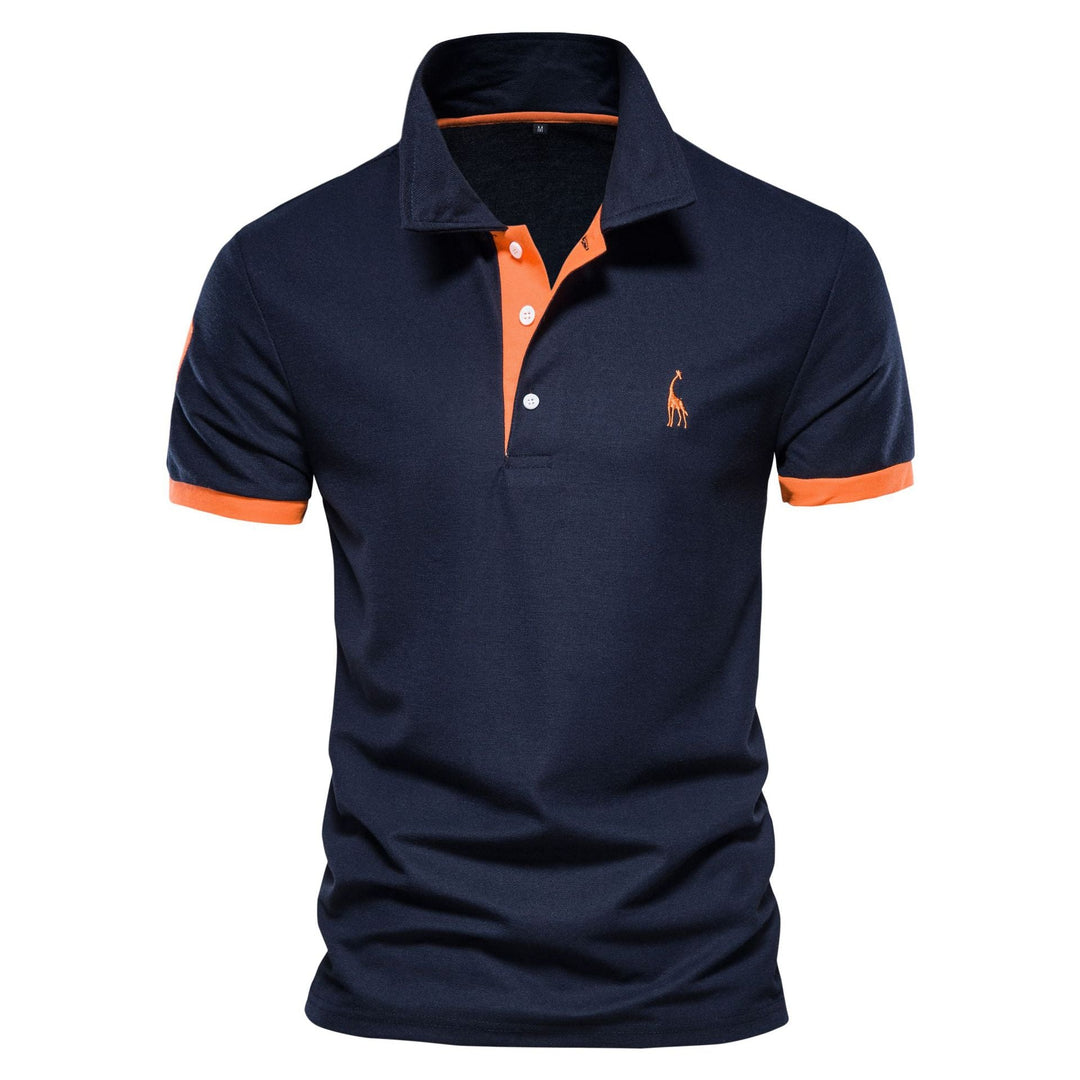 Polo homme élégant manches courtes, col classique, broderie girafe unique, coupe regular.