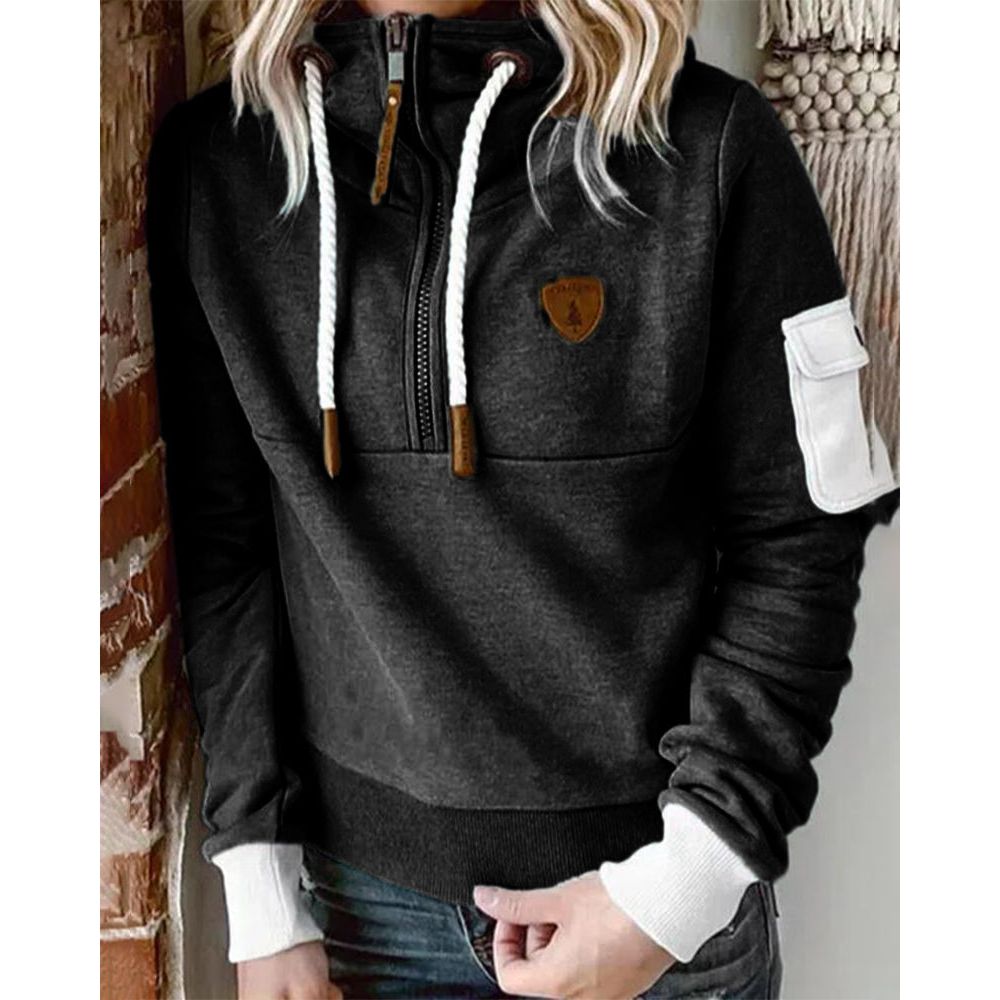 Dos du sweat à capuche femme Aarohi, design minimaliste. Vêtement confortable et décontracté pour le quotidien.