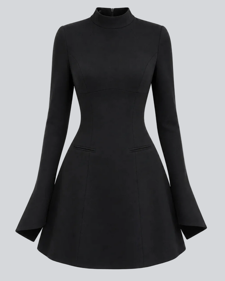 Robe mini femme A-line élégante avec manches longues, parfaite pour un style chic et moderne en toute saison.
