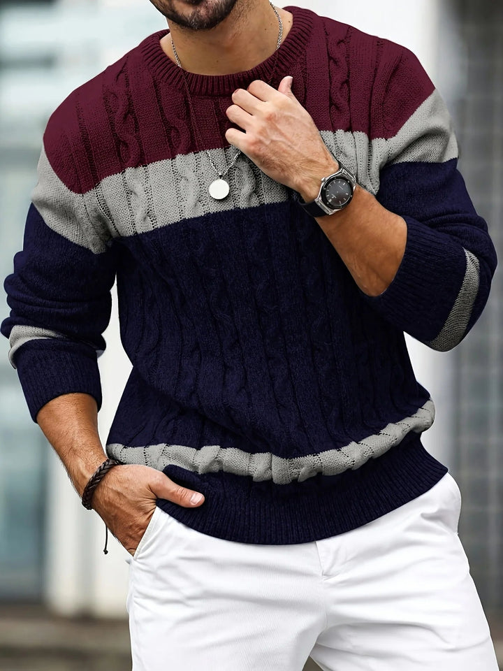 Pull homme décontracté et confortable, idéal pour le streetwear et la saison automne-hiver. Vêtement moderne.