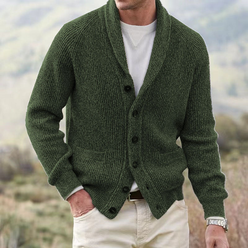 Gilet homme, cardigan confortable et élégant. Vêtement décontracté mode masculine, parfait pour superposition hiver.