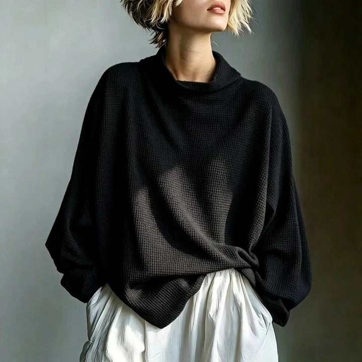 Pull femme à manches longues, col roulé, maille nid d'abeille pour un confort décontracté. Tenue élégante d'hiver.