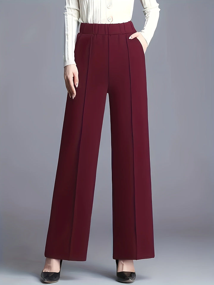 Mode femme: pantalon droit confortable, parfait pour un look décontracté chic ou une tenue élégante.