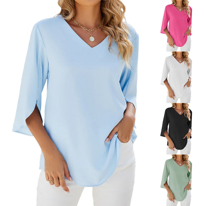 Blouse femme chic col V, manches 3/4 fluides pour bureau ou tenue décontractée. Élégance et confort léger.
