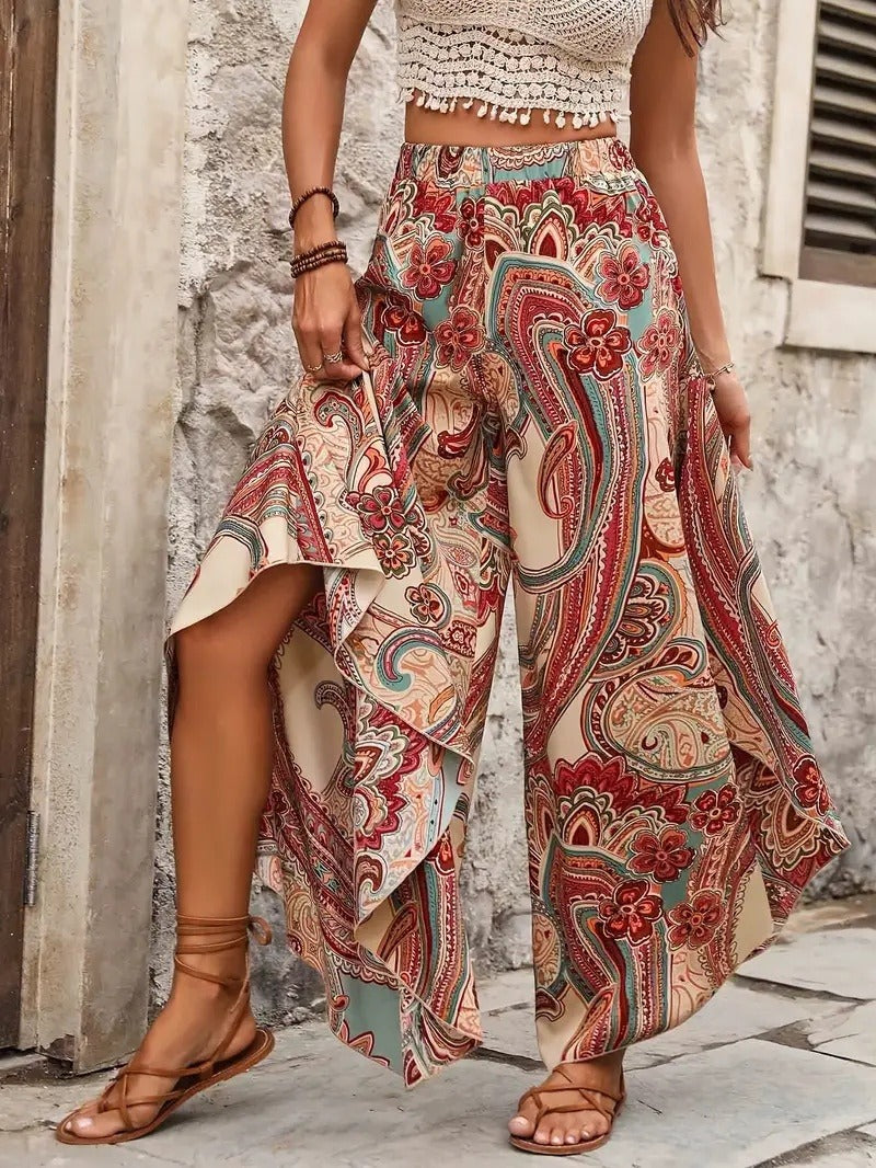Mode femme : pantalon large fluide bohème pour l'été. Un style décontracté chic, imprimé et ultra confortable.