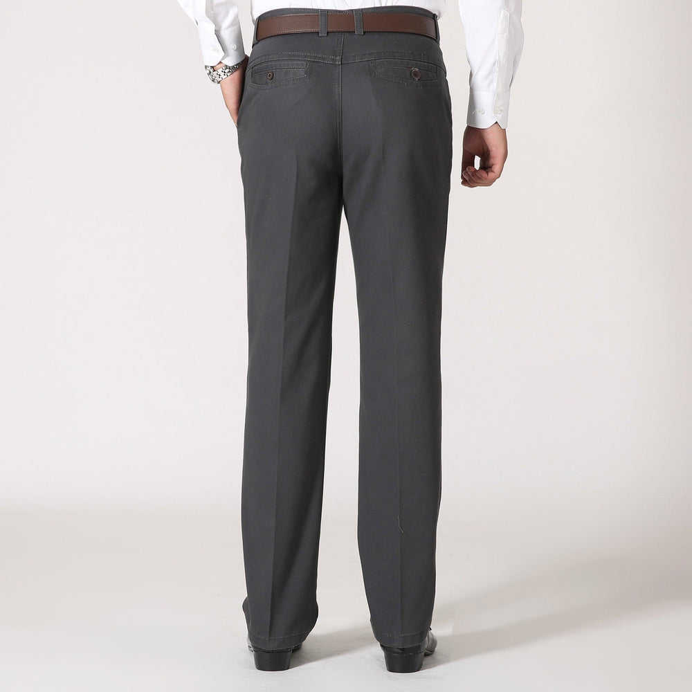 Pantalon homme habillé coupe droite noir, parfait pour un look professionnel ou une tenue d'affaires classique.