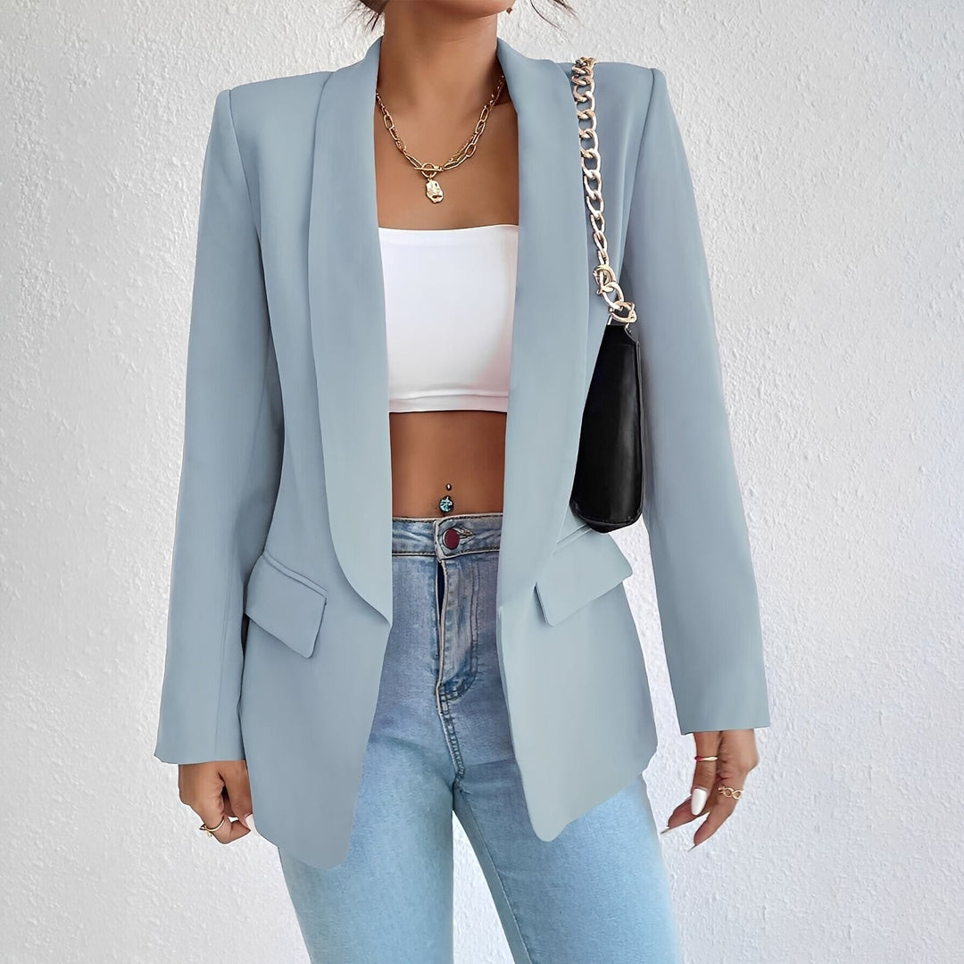 Blazer femme chic, idéal pour un style professionnel au bureau. Veste structurée élégante et polyvalente.
