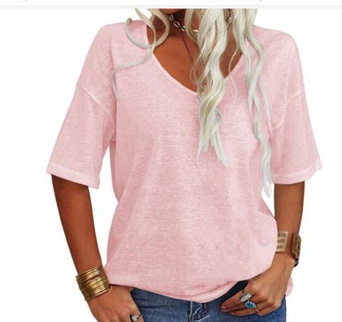 T-shirt ample essentiel été pour femme, mode féminine décontractée et vêtement léger.