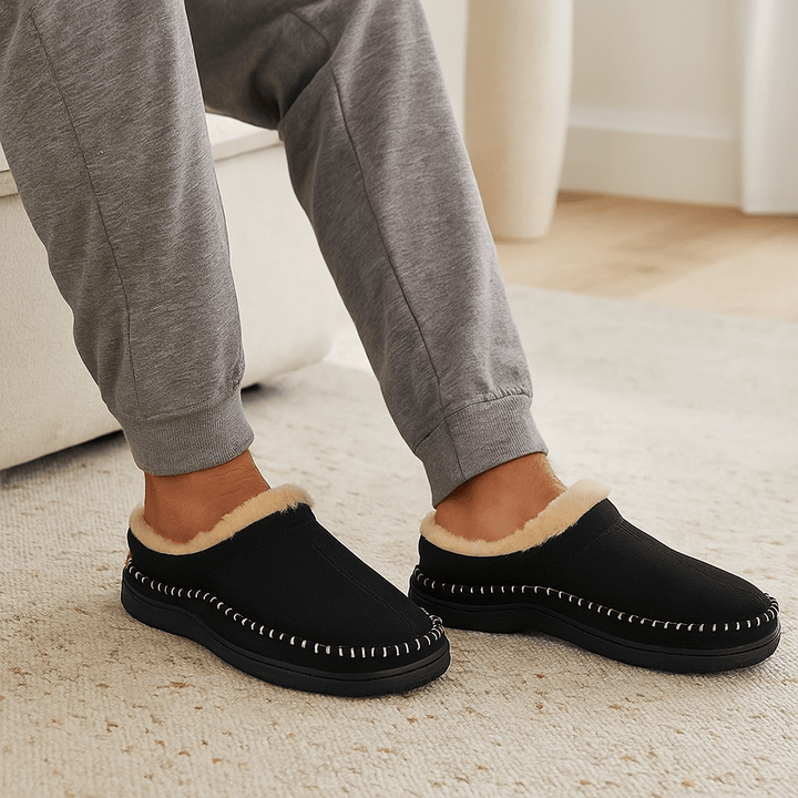 Chaussons chauds et confortables pour hommes, procurant douceur et bien-être. Parfaits pour la maison.