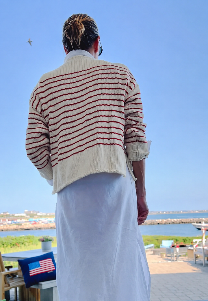 Pull femme décontracté à rayures et homard, manches longues, col rond. Idéal pour l'automne, style marin chic.