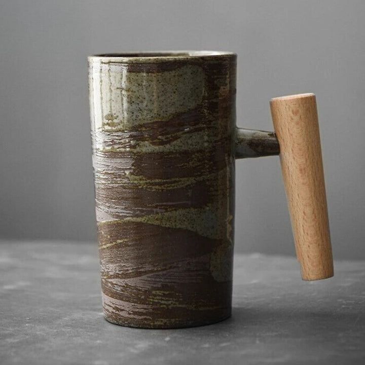 Tasse à latte en céramique au design nordique inspiré de la nature, parfaite pour votre boisson chaude quotidienne.