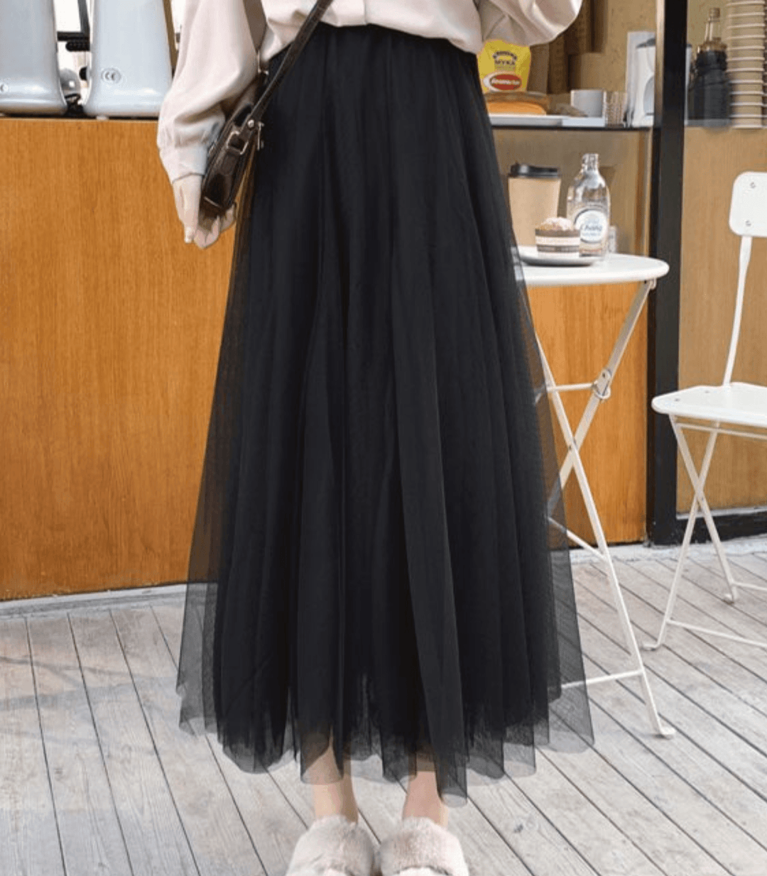 Jupe midi fluide femme élégante, parfait vêtement pour le printemps et l'été, grand confort.