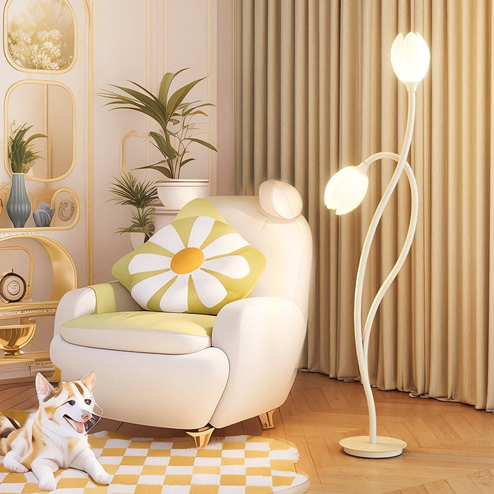 Lampadaire contemporain design floral, éclairage stylé pour salon et chambre chic.