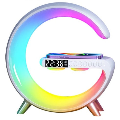 Lampe de chevet multifonction avec haut-parleur Bluetooth, chargeur sans fil et éclairage d'ambiance LED.