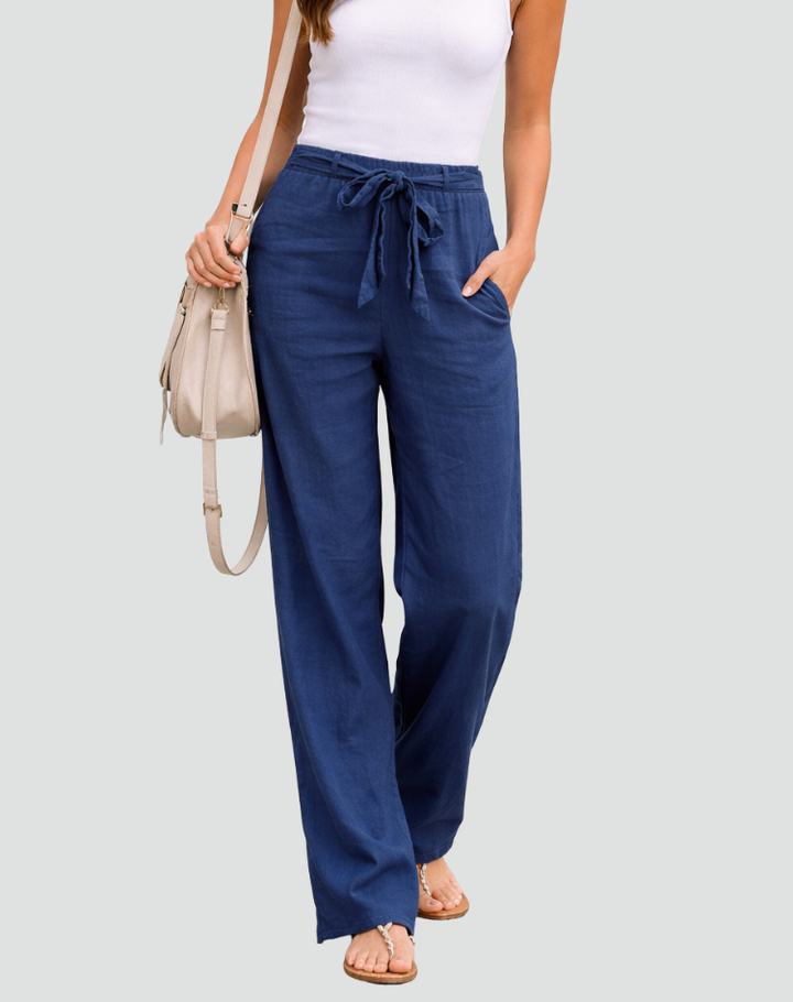 Pantalon fluide et léger pour femmes, idéal pour le confort quotidien et la mode estivale.