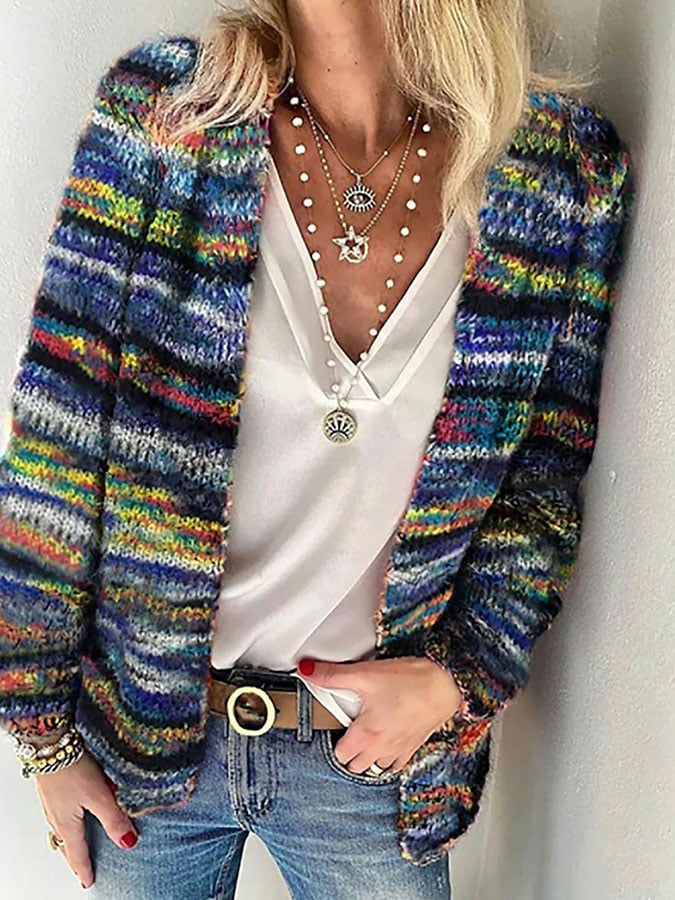 Veste cardigan femme légère, parfaite pour la mode printanière. Look élégant et tendance.
