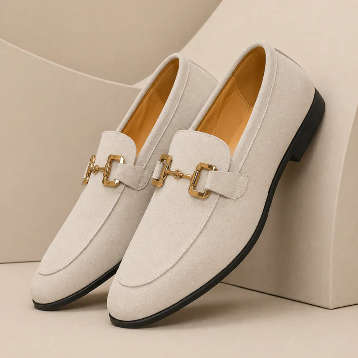 Chaussures mocassins homme classiques noires, élégantes avec boucle, parfaites pour le formel ou décontracté.