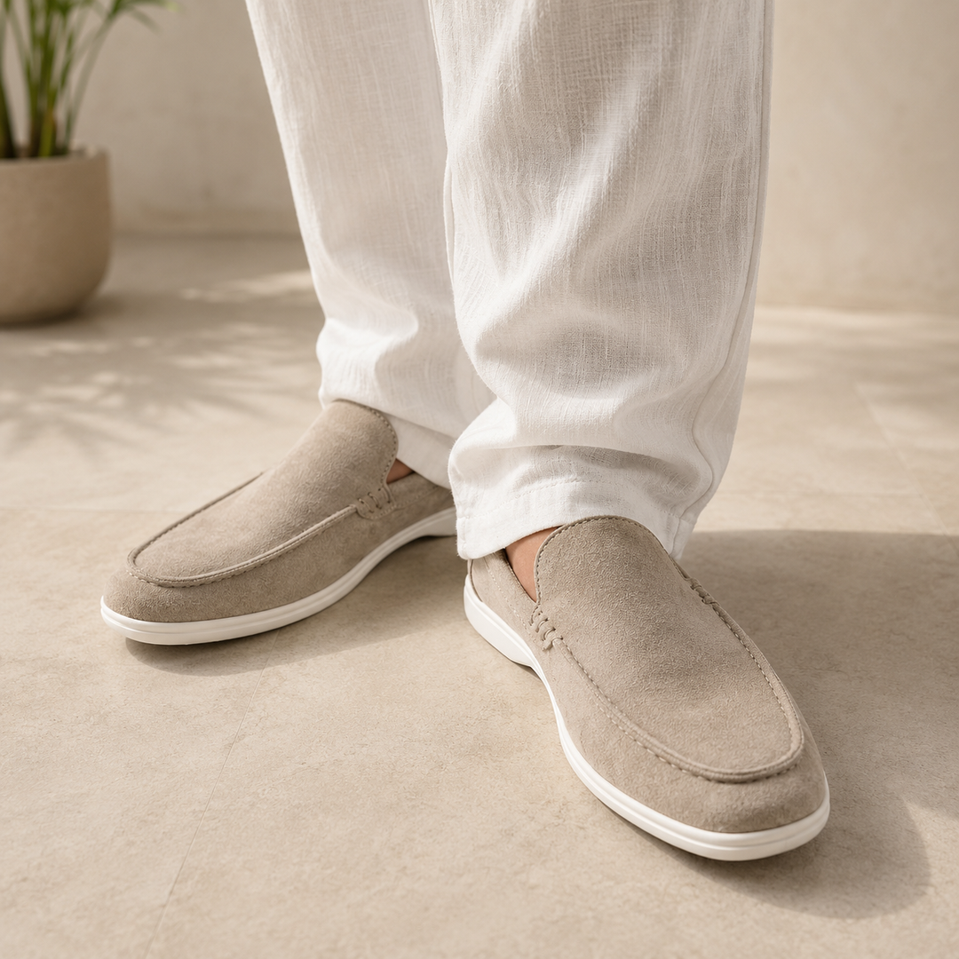 Mocassins homme à enfiler pour un confort optimal. Chaussures polyvalentes, idéales pour un look décontracté ou habillé.
