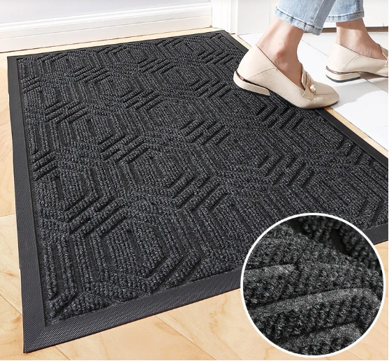 Tapis d'entrée antidérapant et résistant pour toutes les saisons. Assure la propreté de votre maison, disponible en plusieurs couleurs.