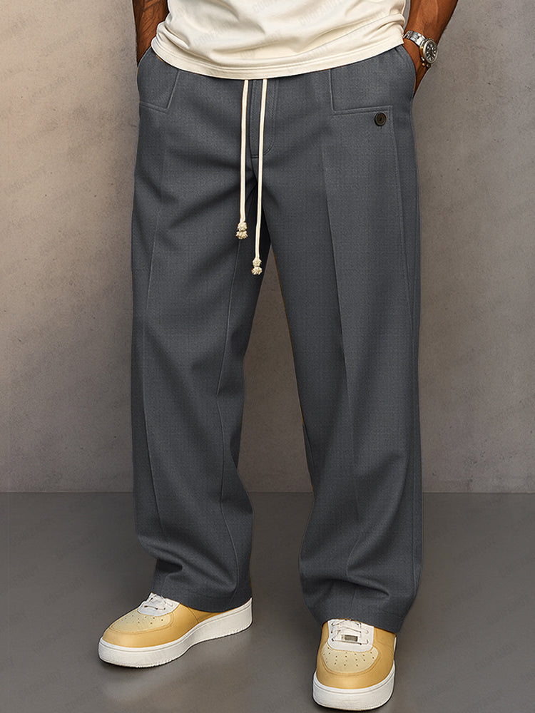 Pantalon chino homme gris, infroissable et élégant, parfait pour un look décontracté ou professionnel.