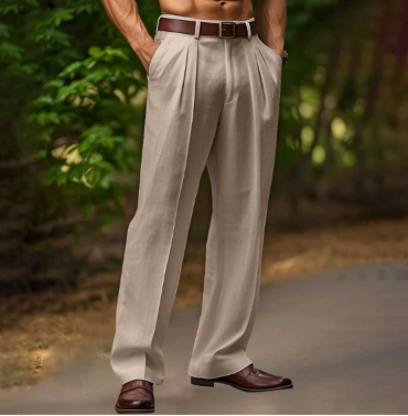 Pantalon d'été décontracté pour homme, couleur beige, coupe droite. Idéal pour loisirs, plage et vacances confortables.