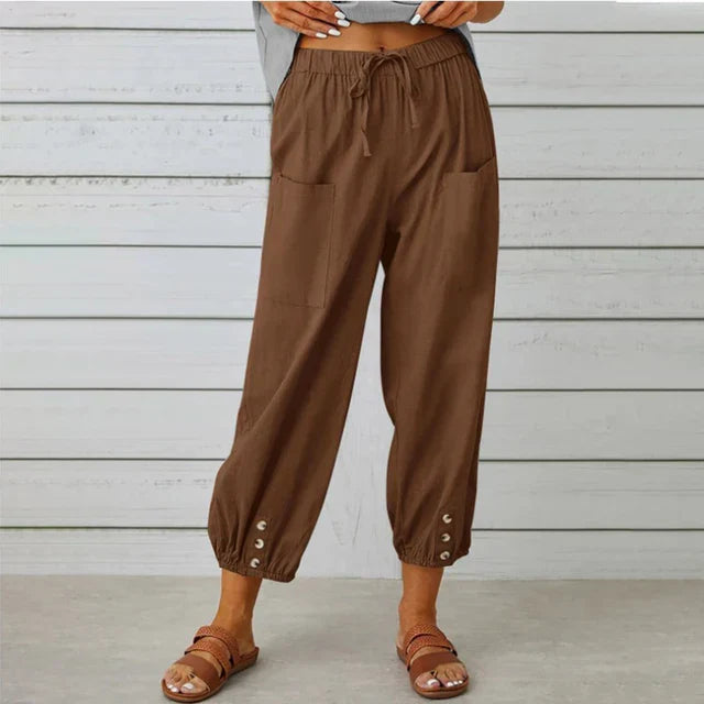 Tenue décontractée femme: pantalon sarouel confortable pour le printemps et l'été.