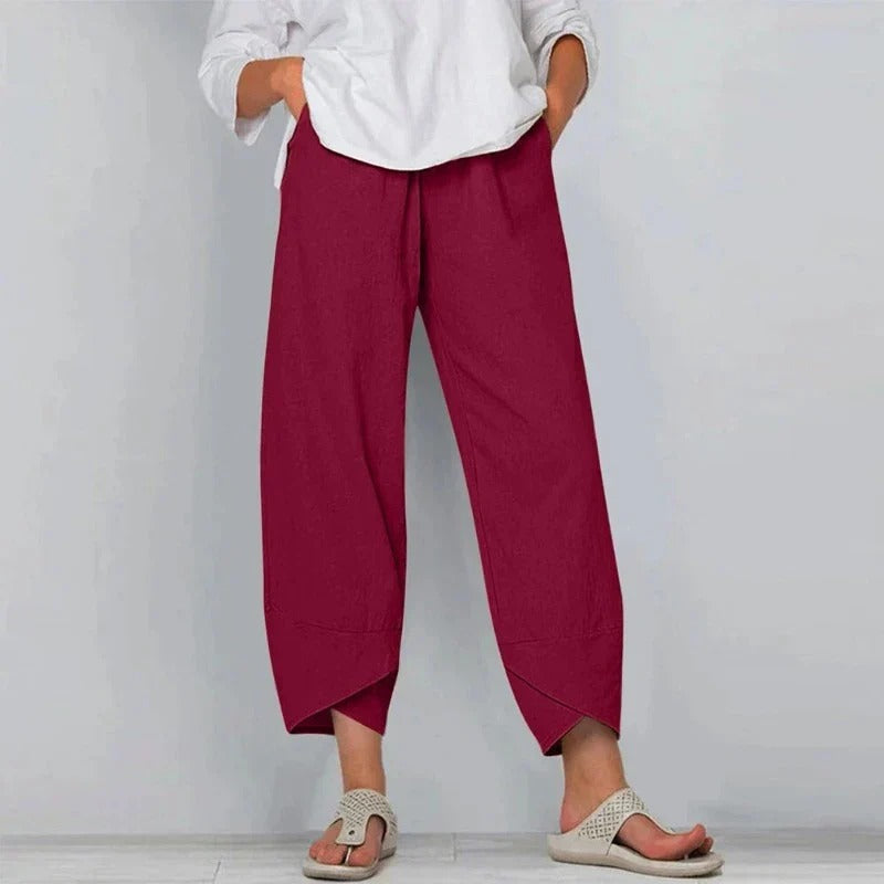 Pantalon raccourci femme jambe large, décontracté et léger pour le printemps/été. Taille élastiquée pour aisance.