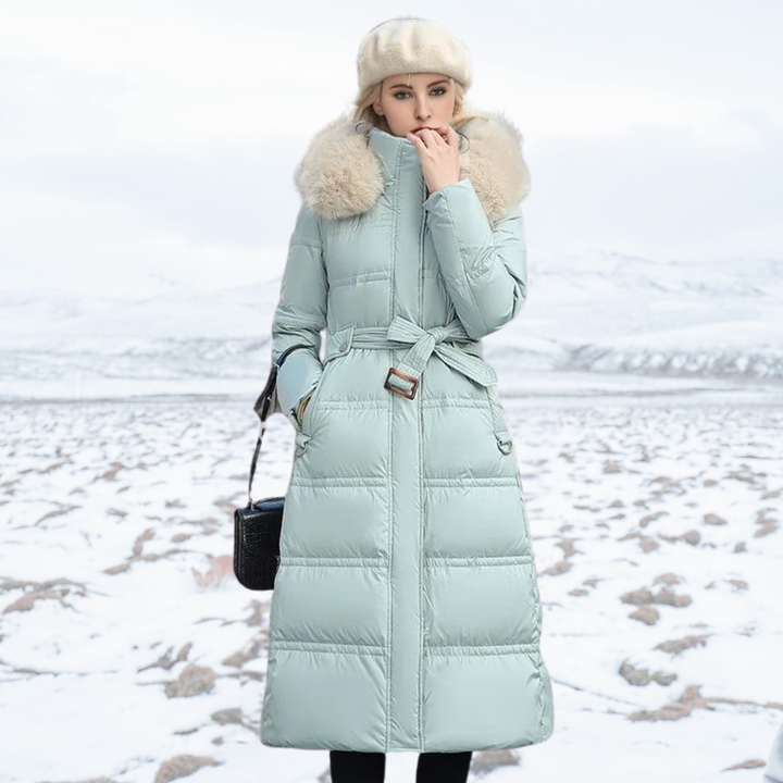 Parka hiver femme chic et chaude, imperméable. Col montant et capuche garnie de fausse fourrure.