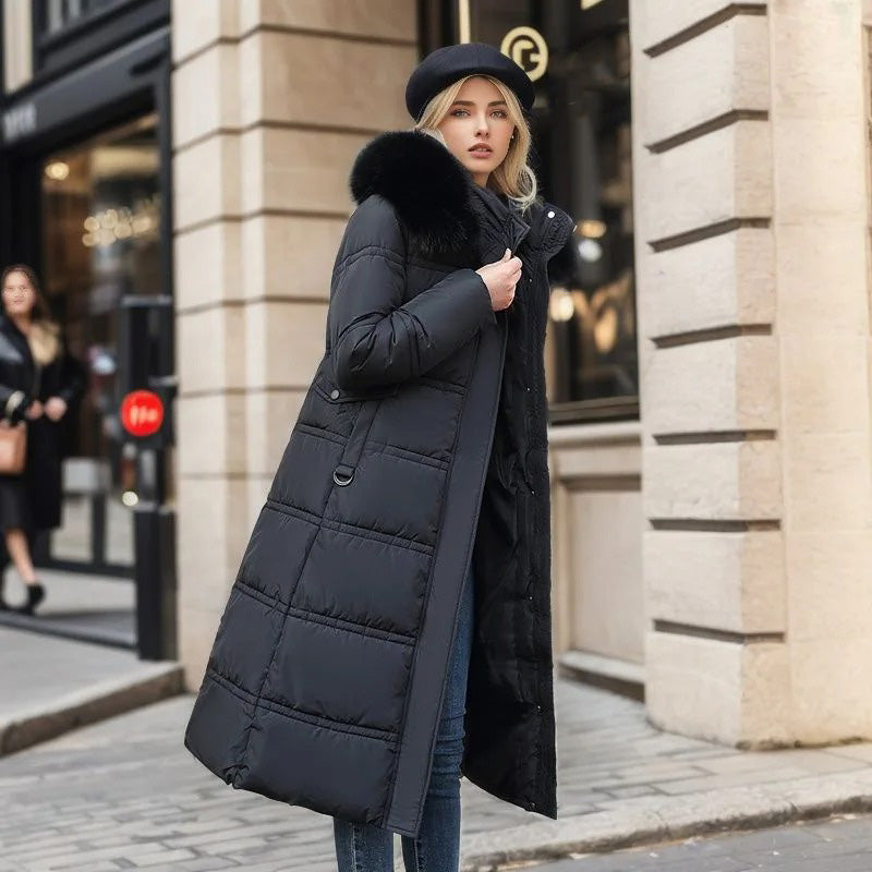 Parka longue femme hiver imperméable, coupe-vent. Capuche ajustable et fourrure synthétique épaisse.