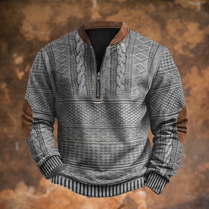 Modèle portant un polo homme élégant, illustrant sa coupe moderne et son style parfait pour l'automne.