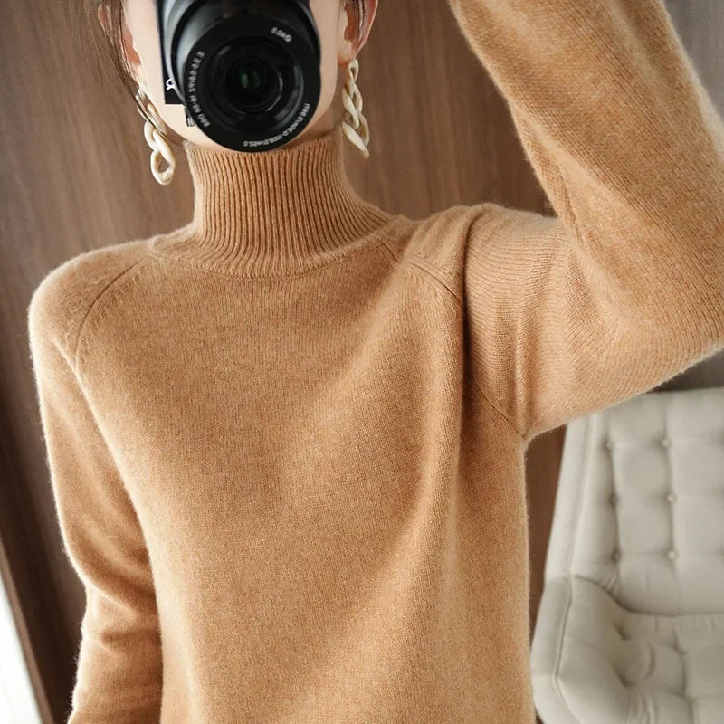 Pull col roulé chaud et confortable pour femme. Manches longues, vêtement hivernal élégant et polyvalent.