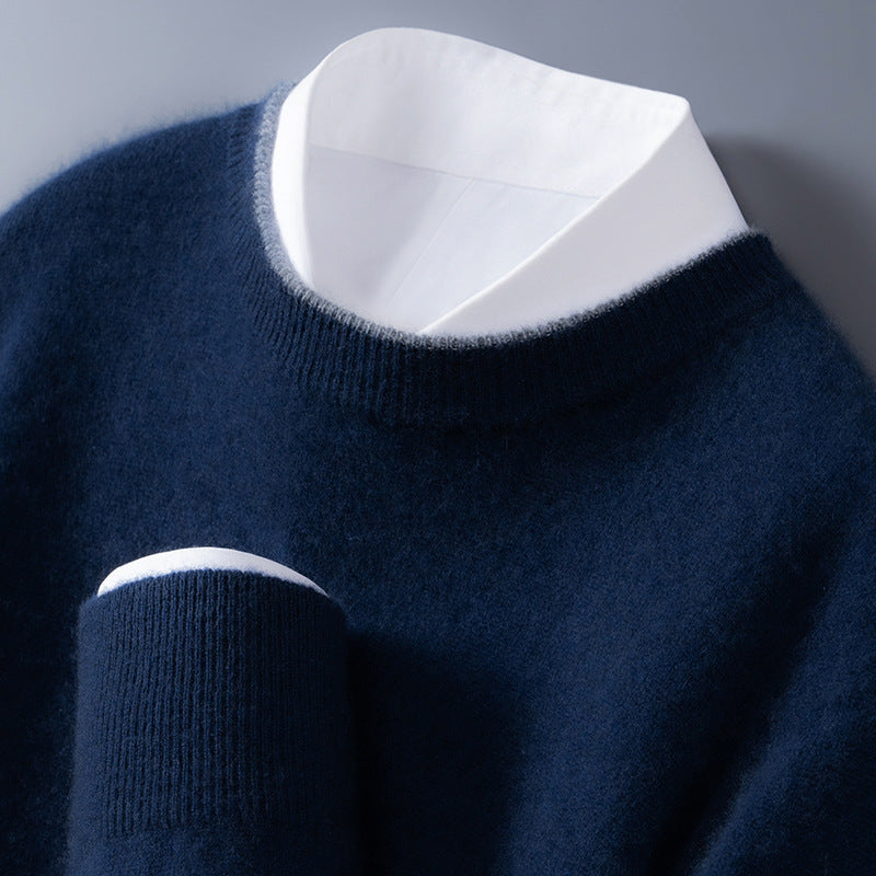 Pull homme bleu marine, col rond classique, style élégant et décontracté, parfait pour automne/hiver.