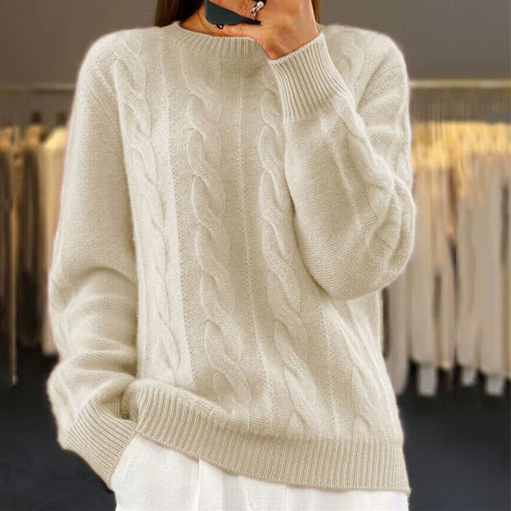 Pull classique femme élégant pour l'hiver, tricot chaud parfait au quotidien.