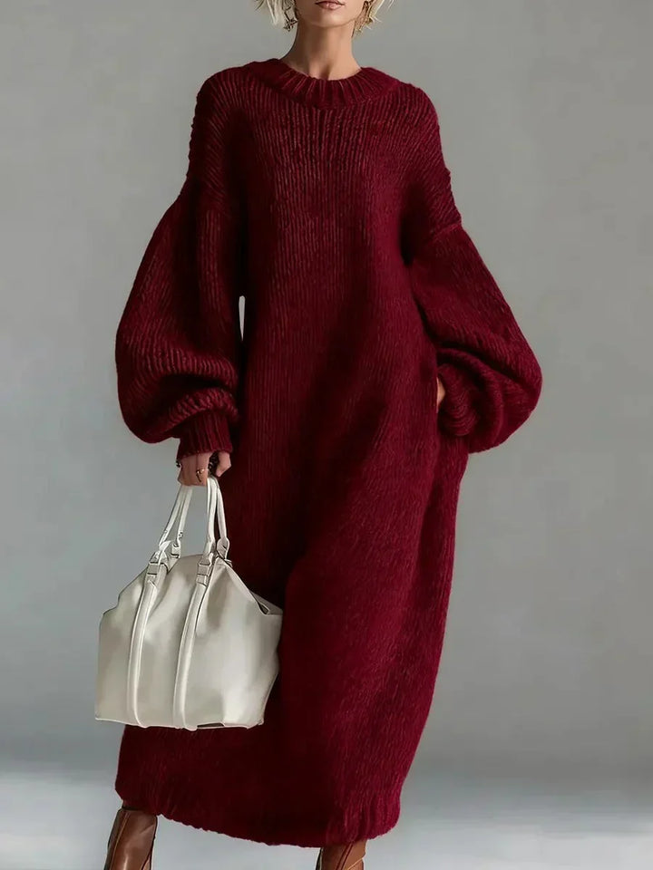 Style hivernal: robe pull femme maxi, confortable et chaude, avec une coupe élégante.