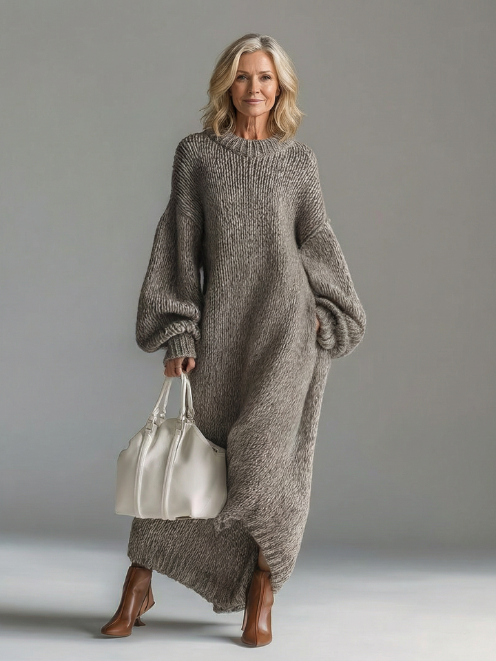Robe pull élégante à manches ballon, style oversize, confortable et chaude pour l'hiver femme.