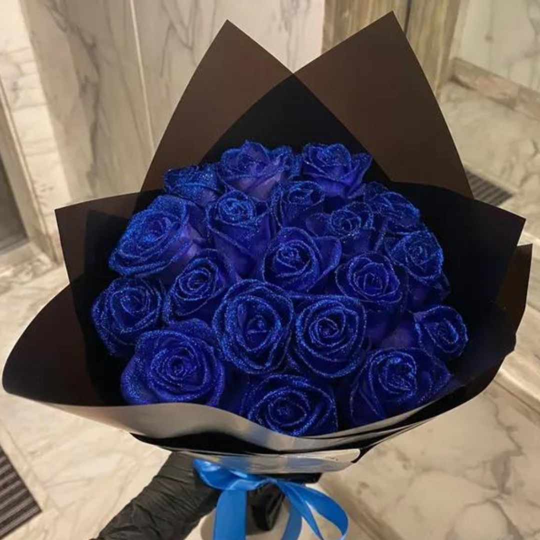Rose rouge conservée éternelle, cadeau romantique idéal pour la Saint-Valentin ou anniversaire. Décoration florale de luxe.
