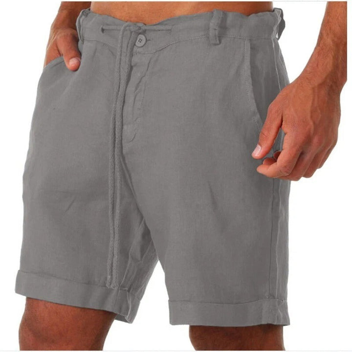 Short homme Iven respirant, confort absolu pour vos journées d'été décontractées à la plage ou en ville.
