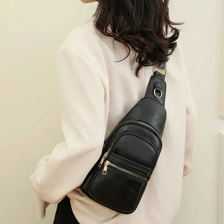 Sac banane chic pour femme, bandoulière réglable. Cuir PU. Mode et sport au quotidien.