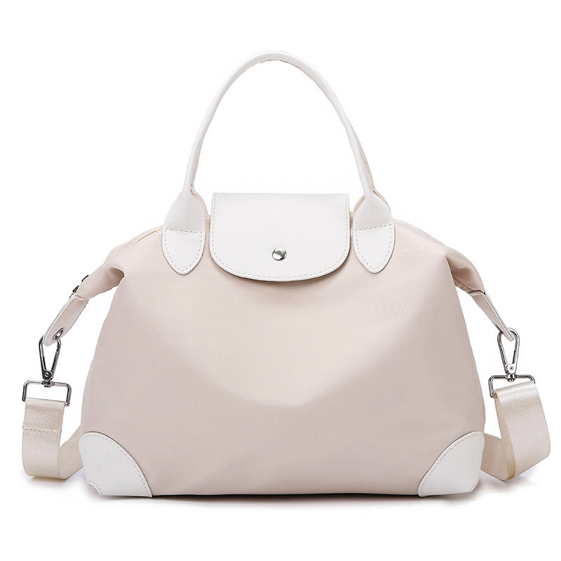 Grand sac cabas femme avec espace optimisé, parfait pour organiser vos affaires.