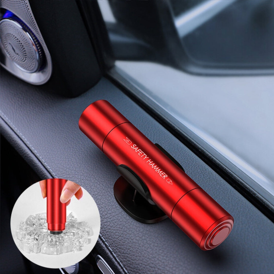 Protection auto: outil d'urgence brise-vitre rapide et coupe-ceinture efficace. Équipement de survie indispensable.