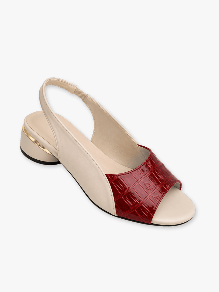 Sandales femme élégantes à talons bloc moyen. Confort et style d'été chic.