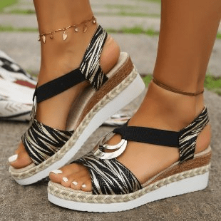 Sandales femmes à talon compensé, mode été avec soutien, confort et respirabilité pour le quotidien.