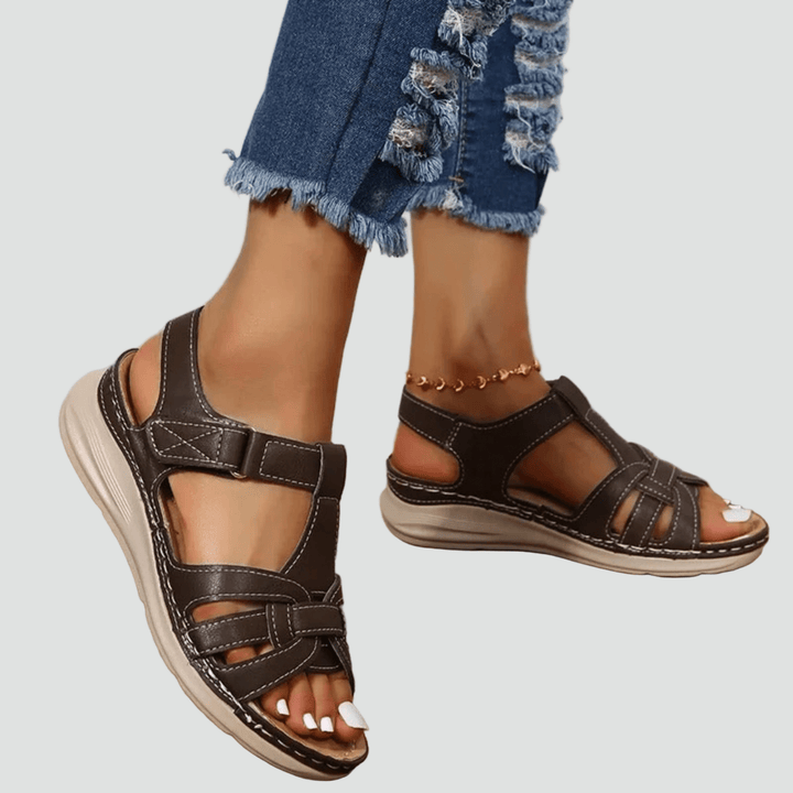Sandales femme à scratch, chaussures orthopédiques parfaites pour l'été.