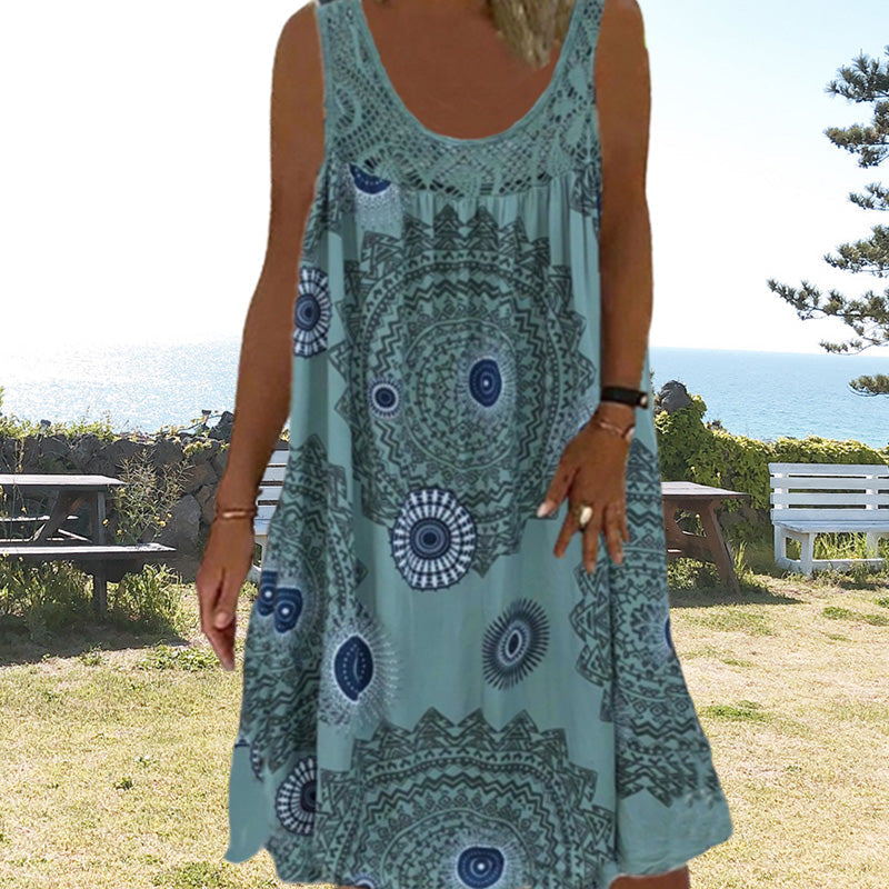 Robe imprimée femme, coupe ample, fluide, décontractée, avec charmants détails en dentelle.