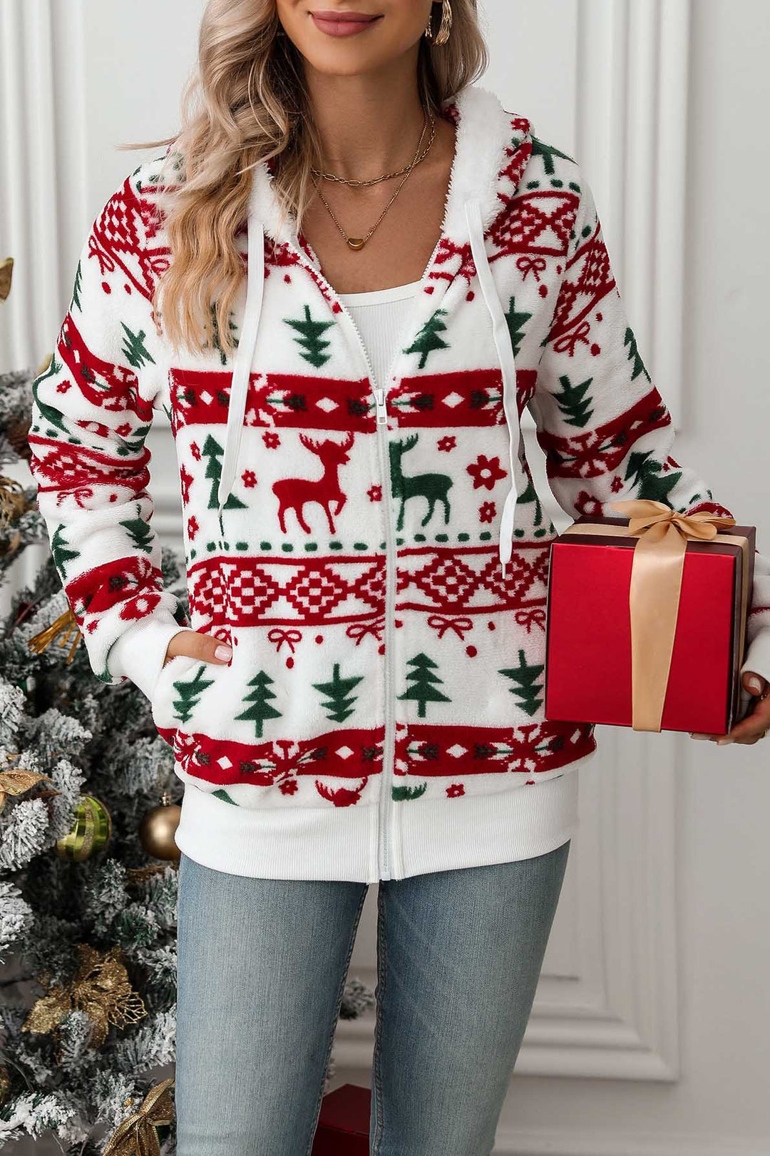 Sweat-shirt à capuche femme zippé Noël, imprimé festif. Confort hivernal pour fêtes.