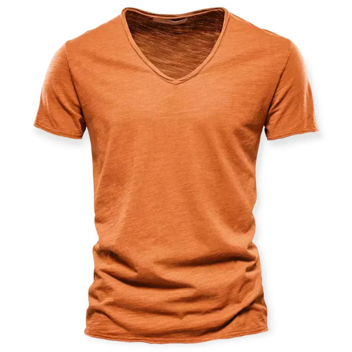 T-shirt homme polyvalent col V décontracté. Style usé tendance, facile à porter pour toutes occasions.